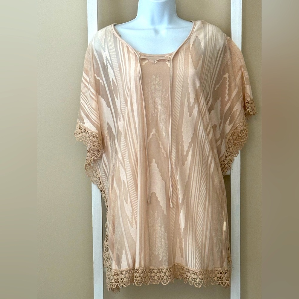 2 piece tank and tunic size small runs big